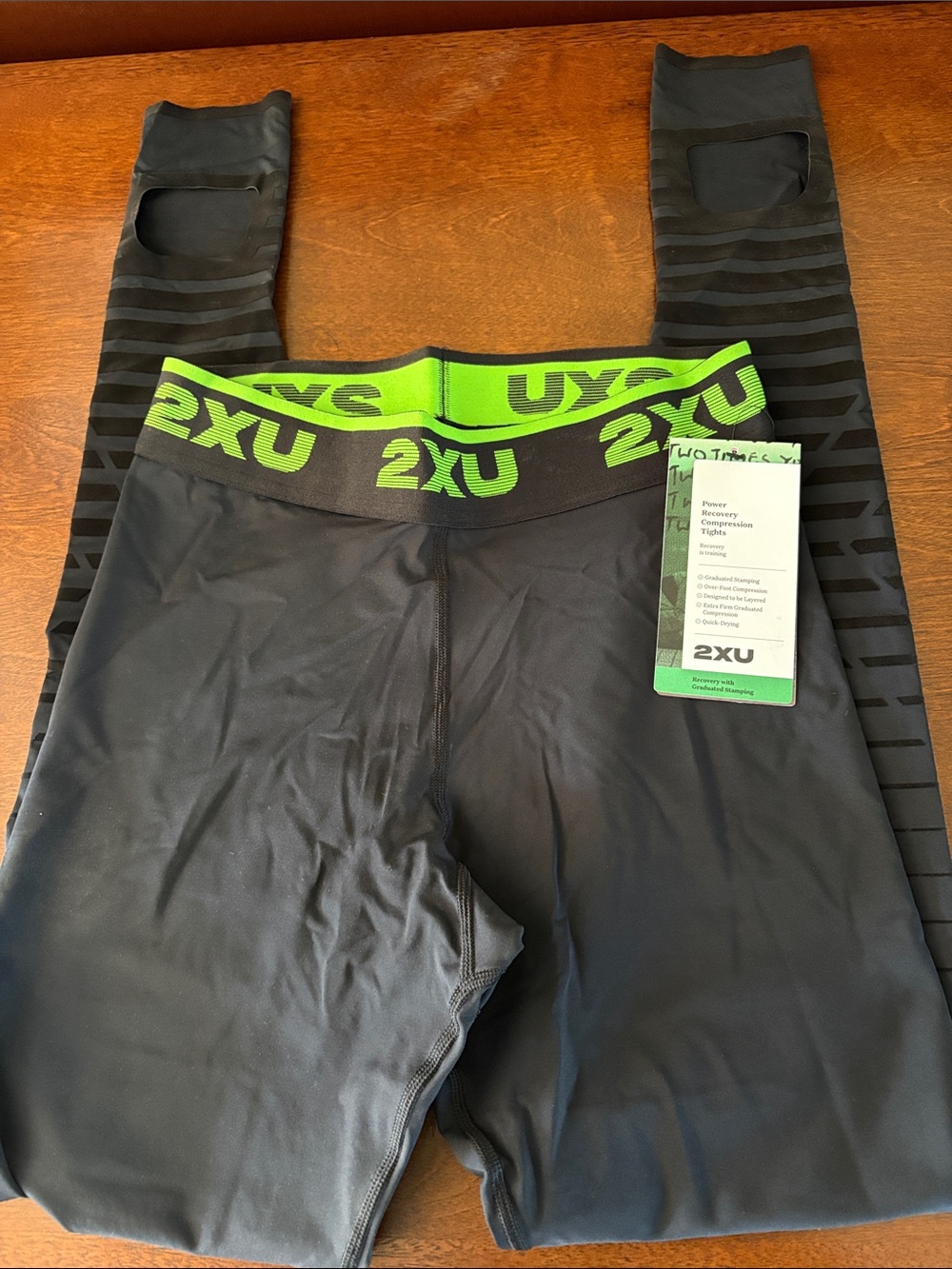 2XU Black Tights with Neon Green Waistband